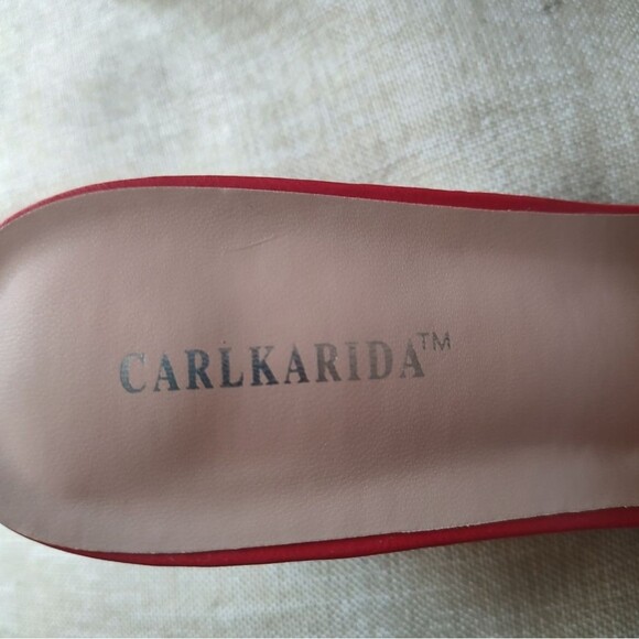 Carlkerida Red Cutout Filigree Block Heel Sandals with Black Bows – Size 8.5 NIB - Picture 6 of 9